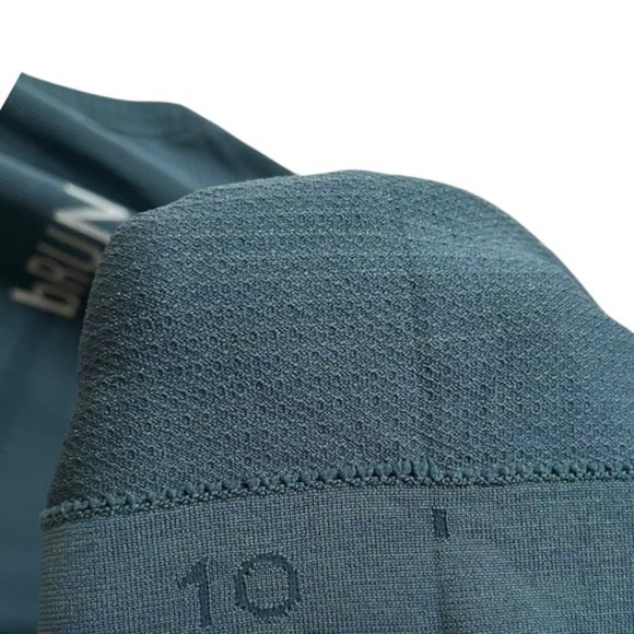 Swiftly Tech Tank Top Size 10 Green Teal Brunch 5k - Picture 8 of 9